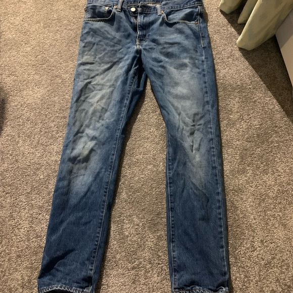 Mens Levi jeans - Picture 1 of 3